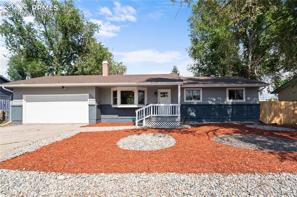 1007 Fosdick Dr., Colorado Springs, CO 80909