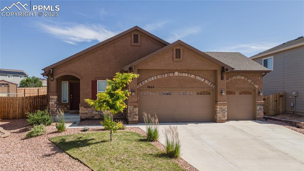 7637 Cat Tail Creek Dr., Colorado Springs, CO 80923