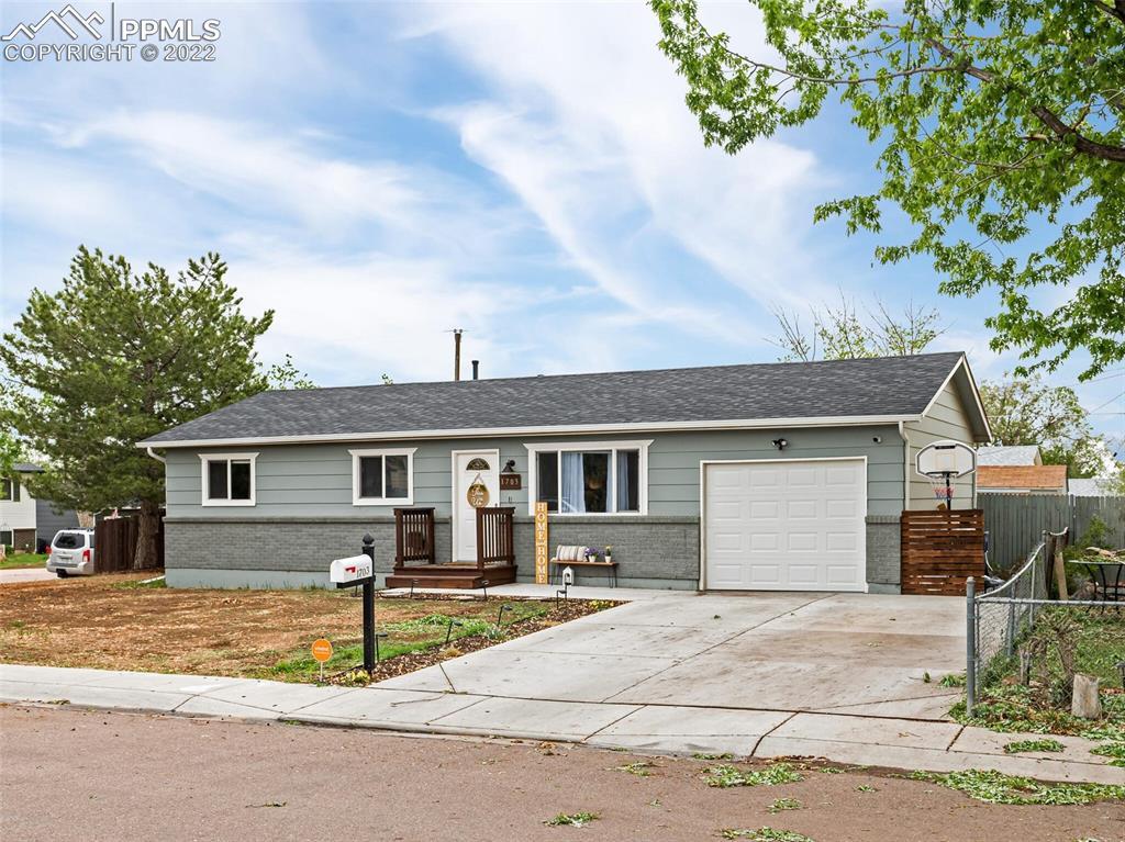 1703 Harrow Rd., Colorado Springs, CO 80906