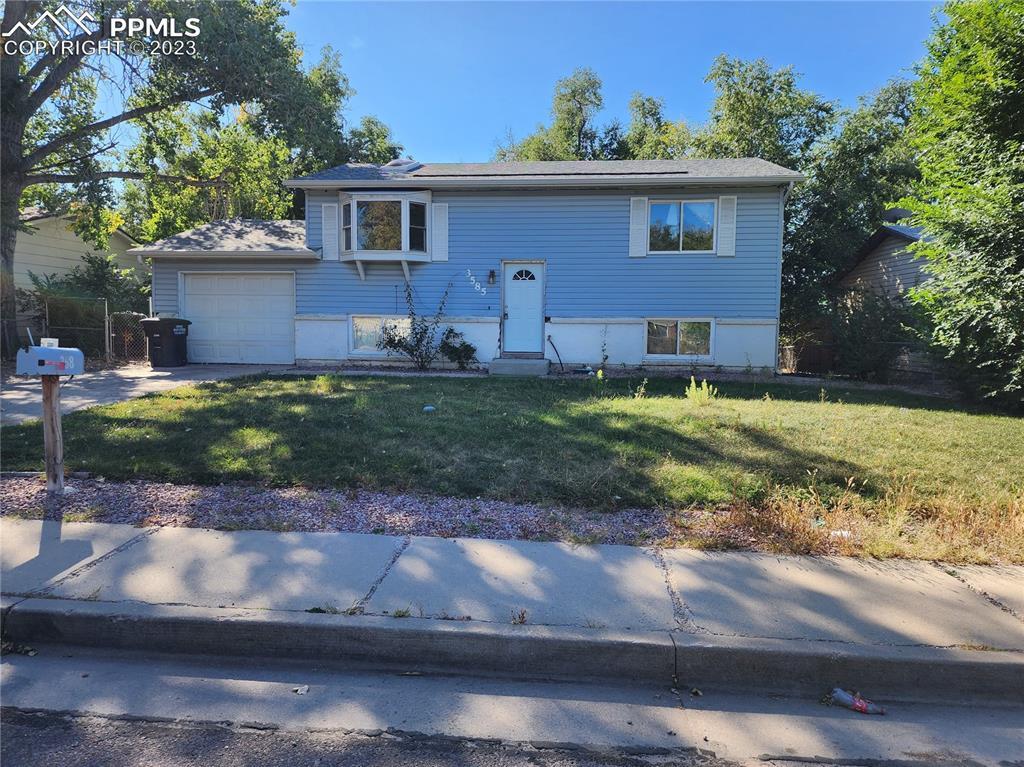 3585 Bridgewood Ln., Colorado Springs, CO 80910