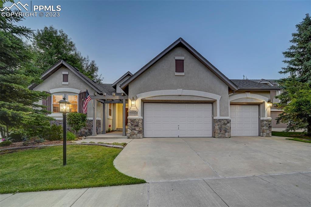 3304 Sugar Pine Way, Colorado Springs, CO 80920