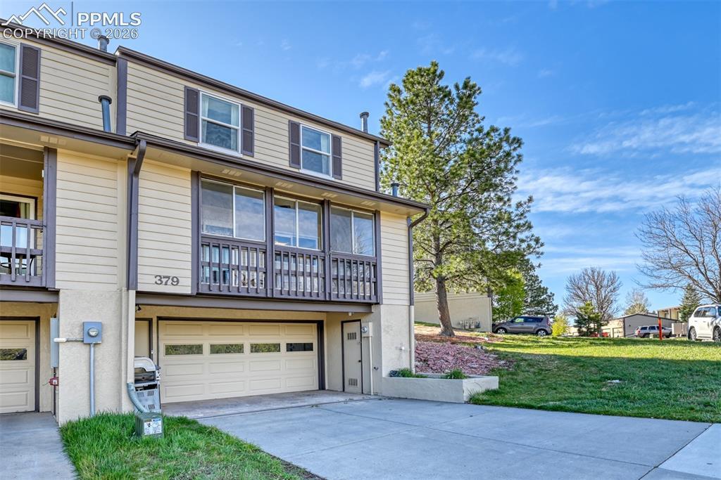 379 Raspberry Ln., Monument, CO 80132