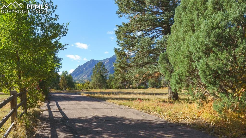 5 Cheyenne Mountain Blvd., Colorado Springs, CO 80906