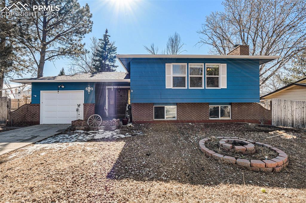 609 Empress Cir., Colorado Springs, CO 80911