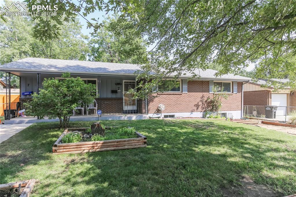 7 S Roosevelt St., Colorado Springs, CO 80910