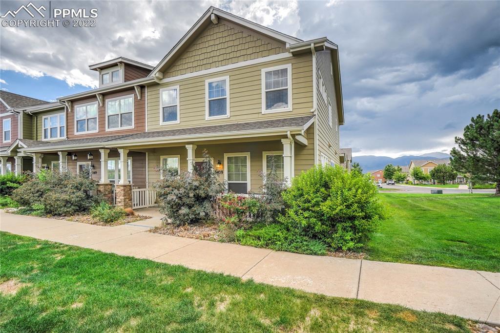 3409 Kingfisher Nest Grove, Colorado Springs, CO 80916