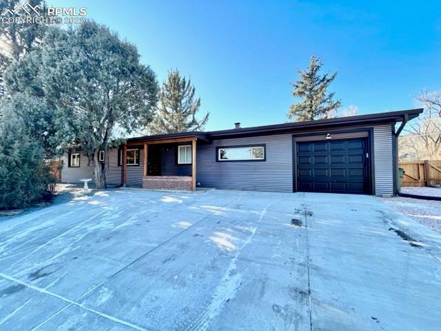 1001 Mars Dr., Colorado Springs, CO 80905