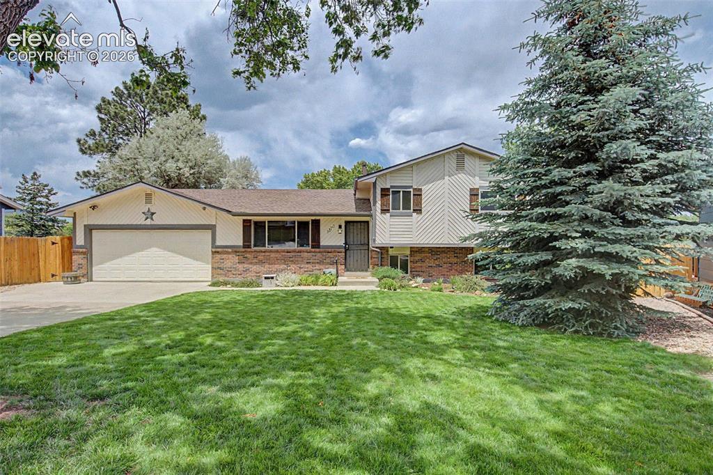 1370 Amstel Dr., Colorado Springs, CO 80907