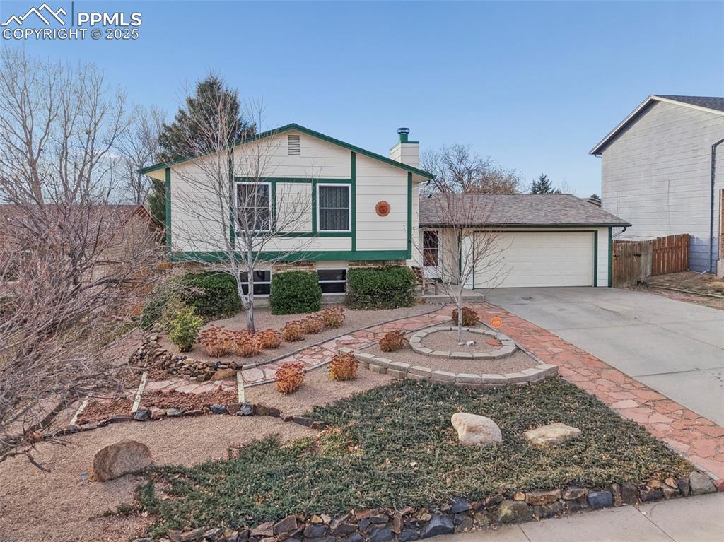7350 Windy Peak Dr., Colorado Springs, CO 80911