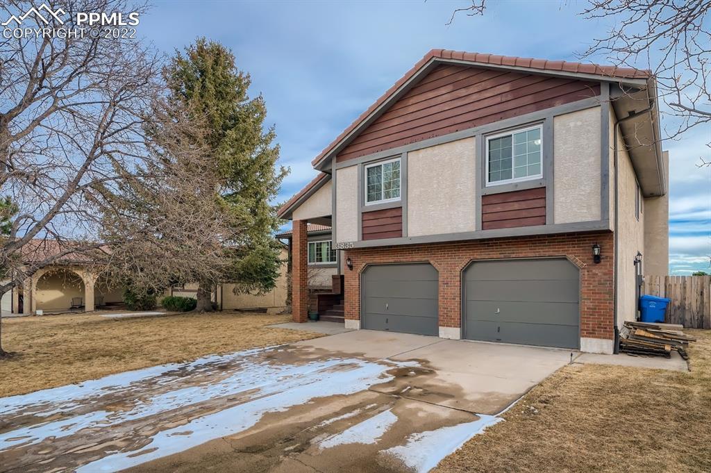 3835 Cloud Dr., Colorado Springs, CO 80920