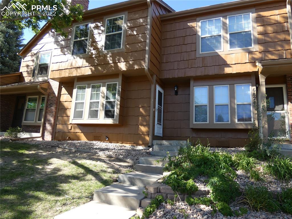 6829 Mountain Top Ln., Colorado Springs, CO 80919