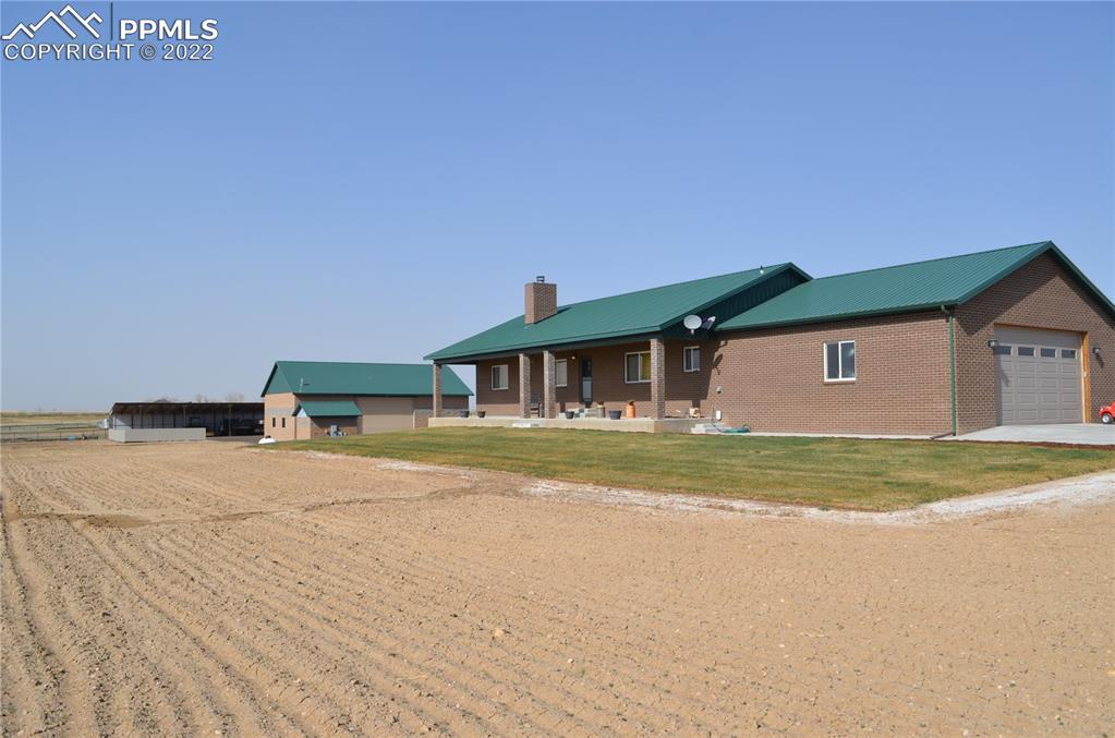 19594 County Road 41, La Salle, CO 80645