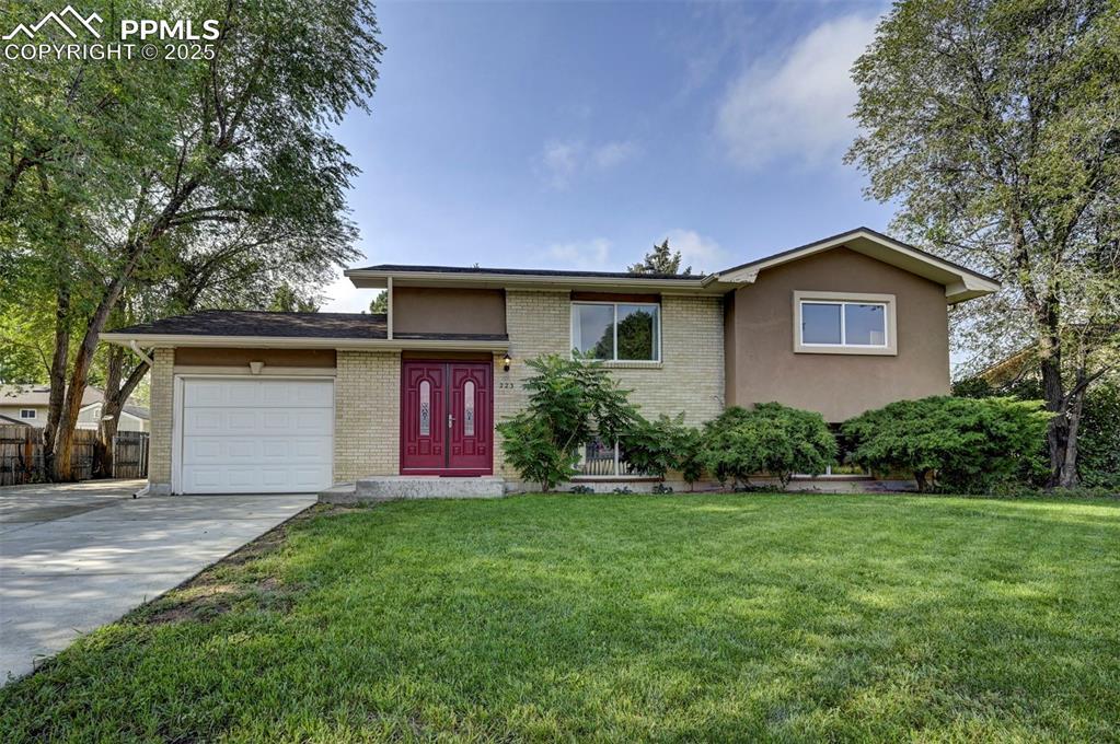 223 Jersey Ln., Colorado Springs, CO 80911