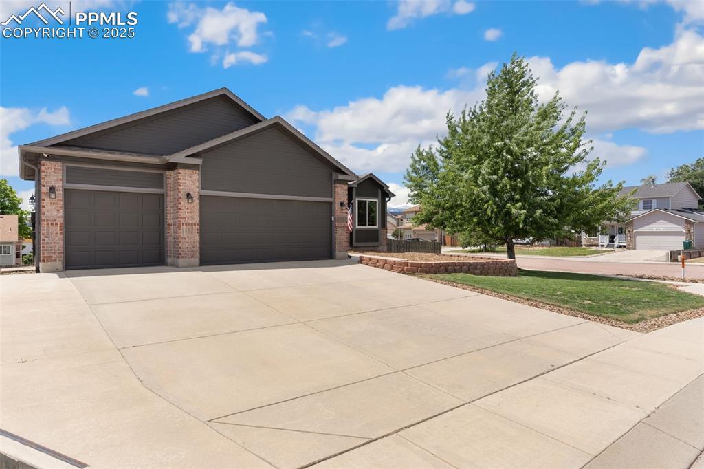 5317 Goodview St., Colorado Springs, CO 80911
