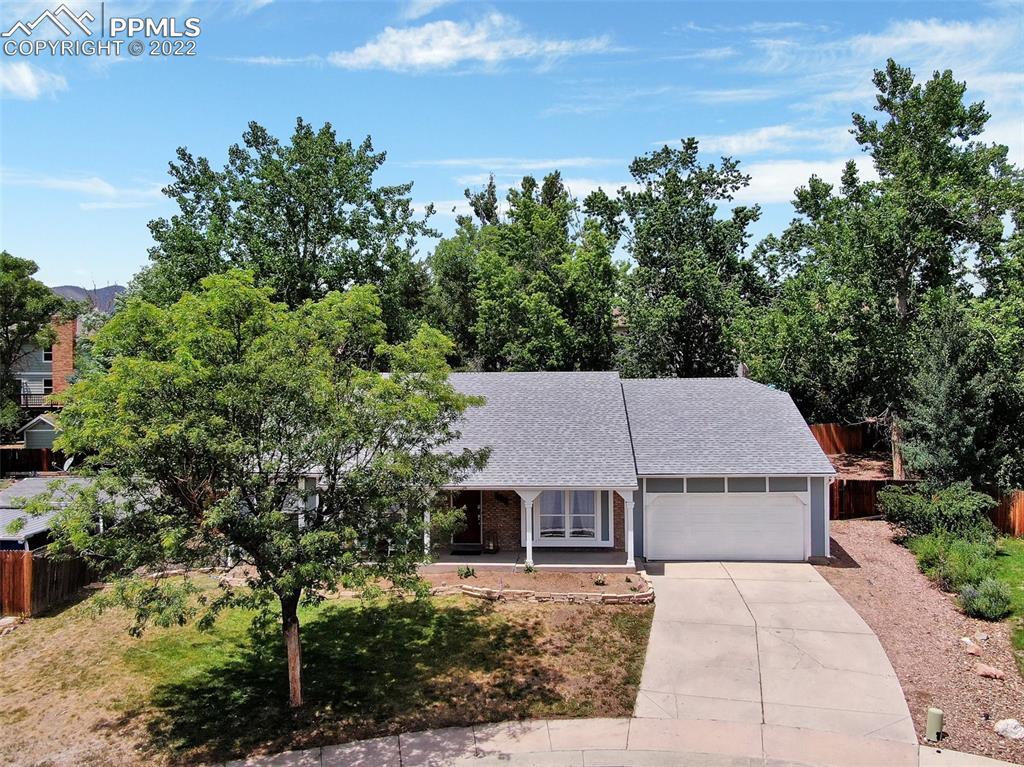 6432 Rifle Cir., Colorado Springs, CO 80919