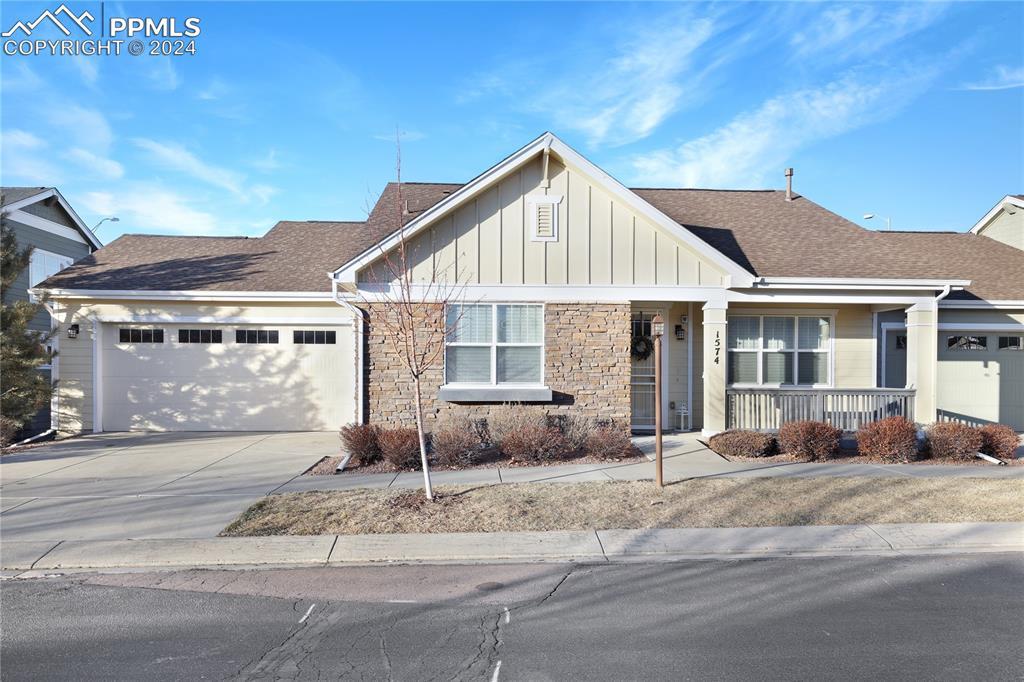 1574 Lewis Ridge View, Colorado Springs, CO 80907