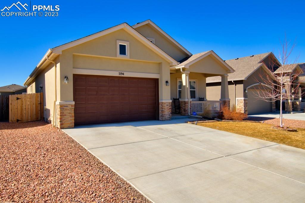 7194 Peachleaf Dr., Colorado Springs, CO 80925