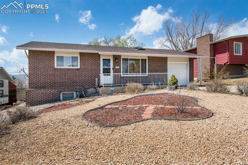 104 Ithaca St., Colorado Springs, CO 80911