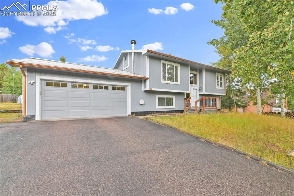 828 E Northwoods Dr., Woodland Park, CO 80863
