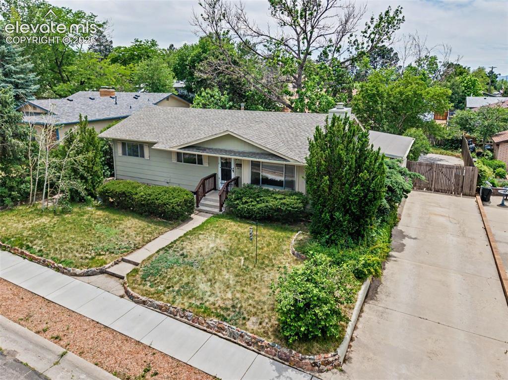 405 Redwood Dr., Colorado Springs, CO 80907