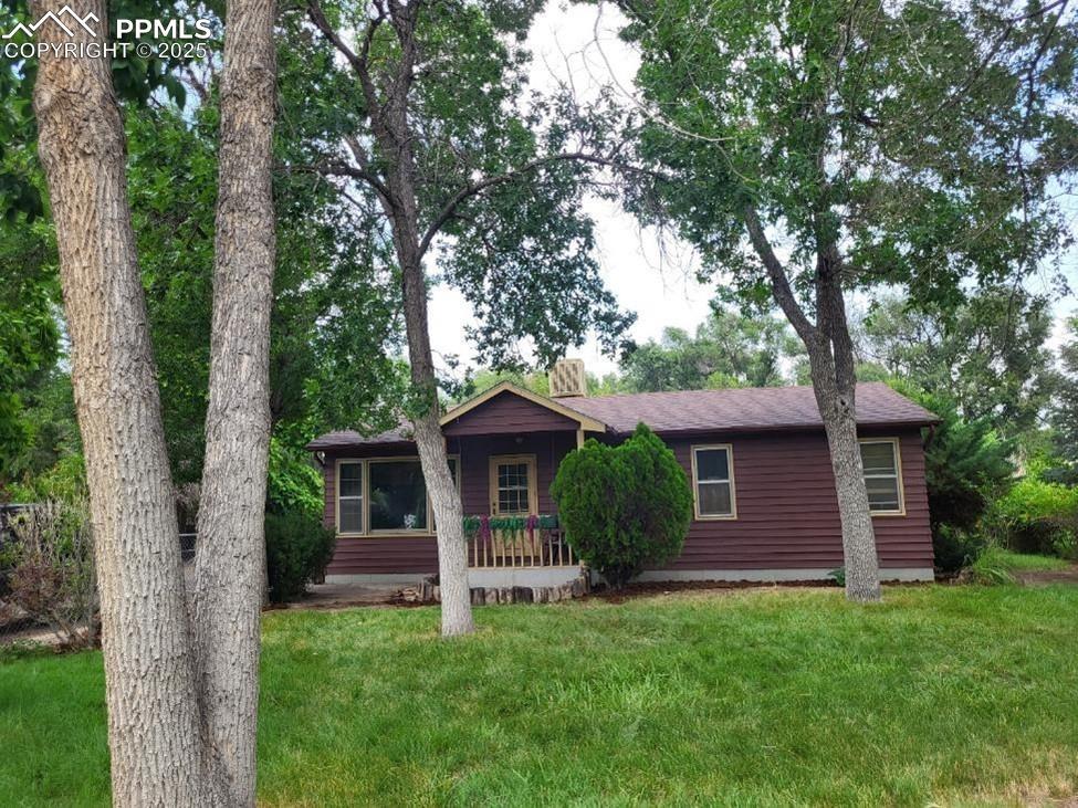 2233 Daniel Rd., Pueblo, CO 81006