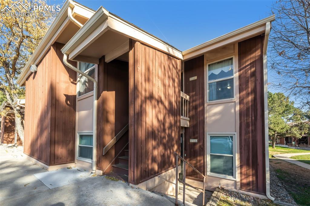 4477 N Carefree Cir. #B, Colorado Springs, CO 80917