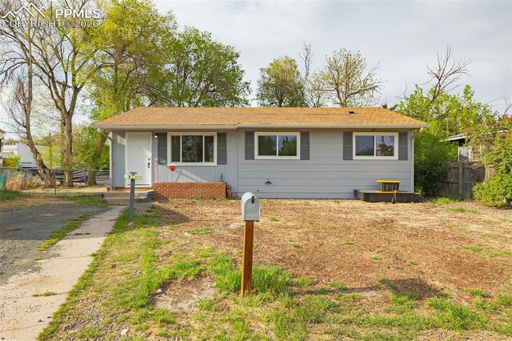 2736 Ben Ct., Colorado Springs, CO 80909