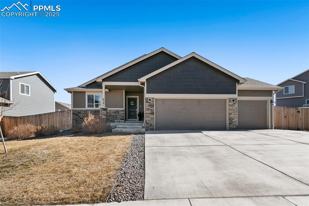 6541 Vedder Dr., Colorado Springs, CO 80925