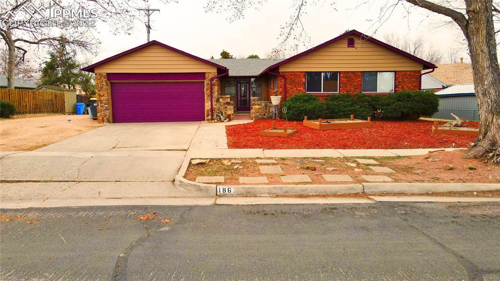 1863 Northview Dr., Colorado Springs, CO 80909