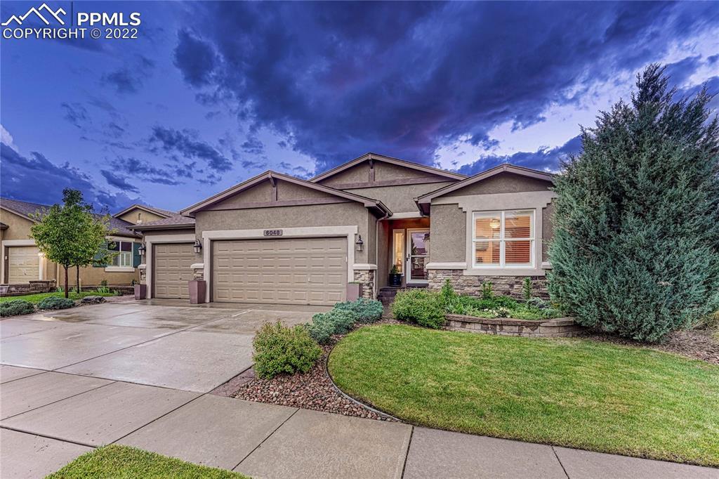 6048 Cumbre Vista Way, Colorado Springs, CO 80924