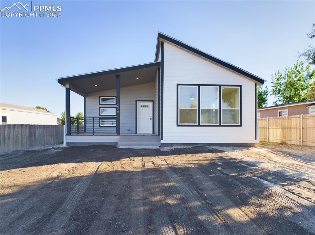 250 E Rolling Hills Dr., Pueblo West, CO 81007