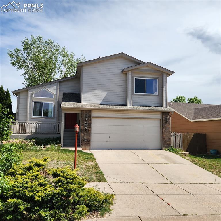 6870 Bear Tooth Dr., Colorado Springs, CO 80923