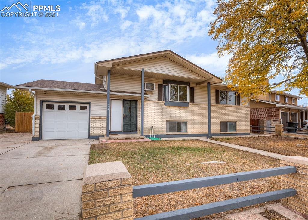 273 Fay Dr., Colorado Springs, CO 80911