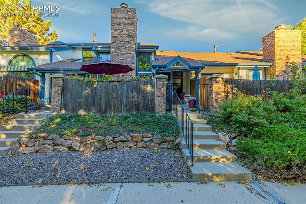 1419 W Lake Ct., Littleton, CO 80120