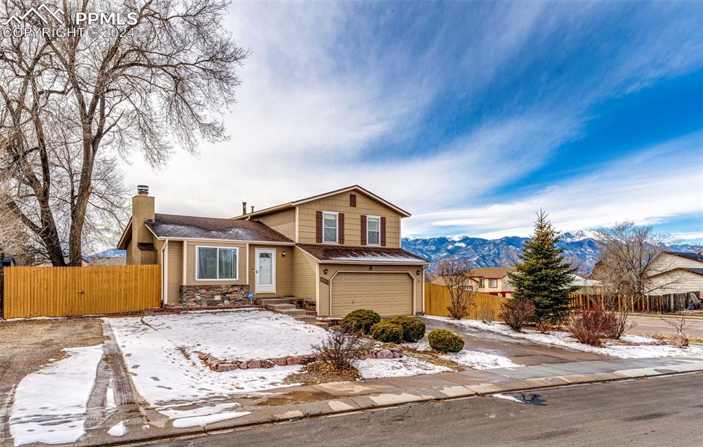 4501 Harwood Rd., Colorado Springs, CO 80916