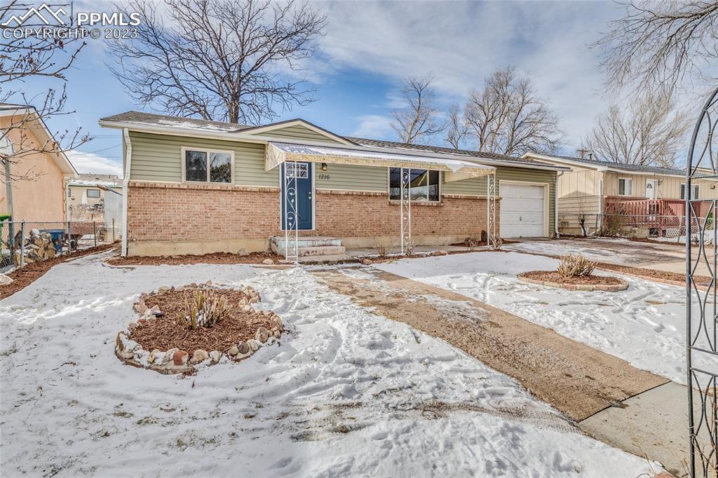 1216 Burnham St., Colorado Springs, CO 80906