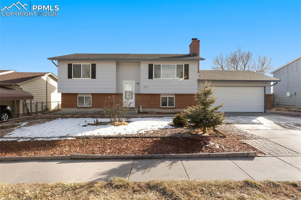 6885 Omaha Blvd., Colorado Springs, CO 80915