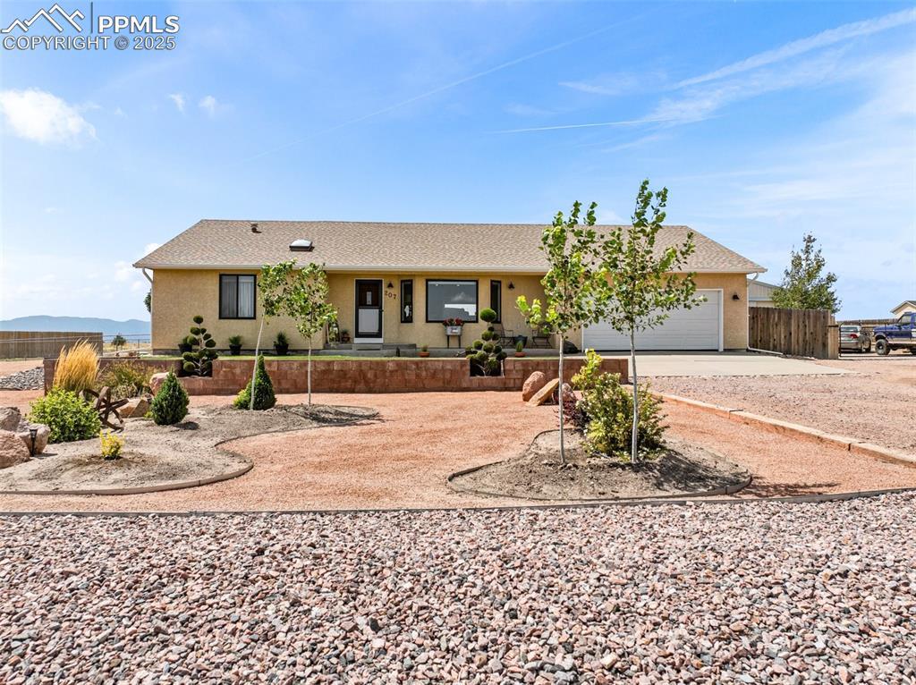 207 S Montecito Dr., Pueblo, CO 81007