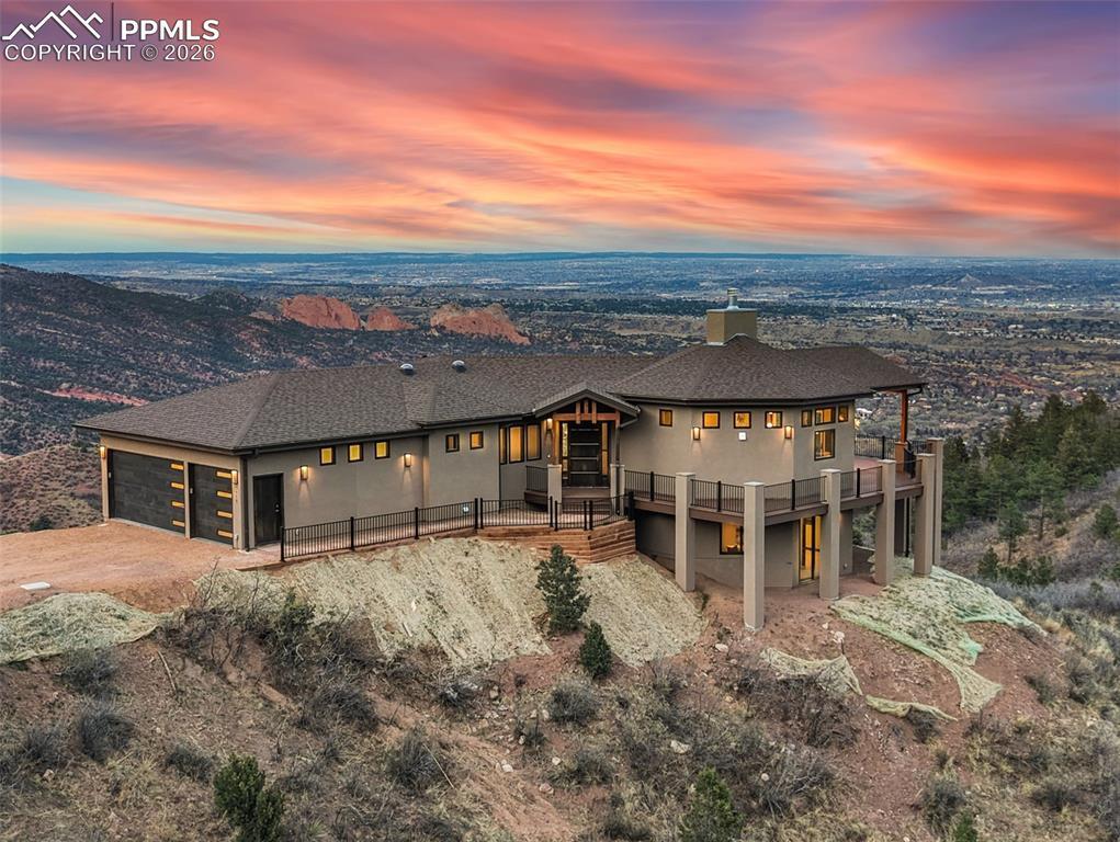 1060 Neon Moon View, Manitou Springs, CO 80829