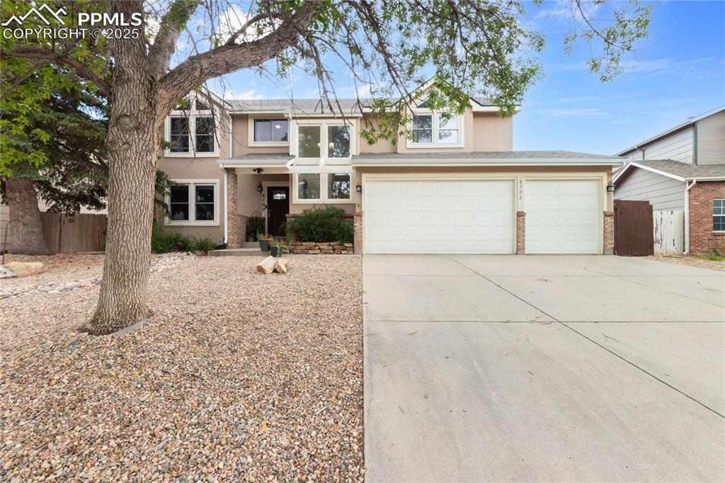 8702 Alpine Valley Dr., Colorado Springs, CO 80920