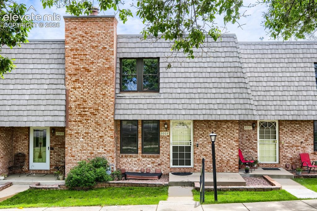 2003 Sussex Ln., Colorado Springs, CO 80909
