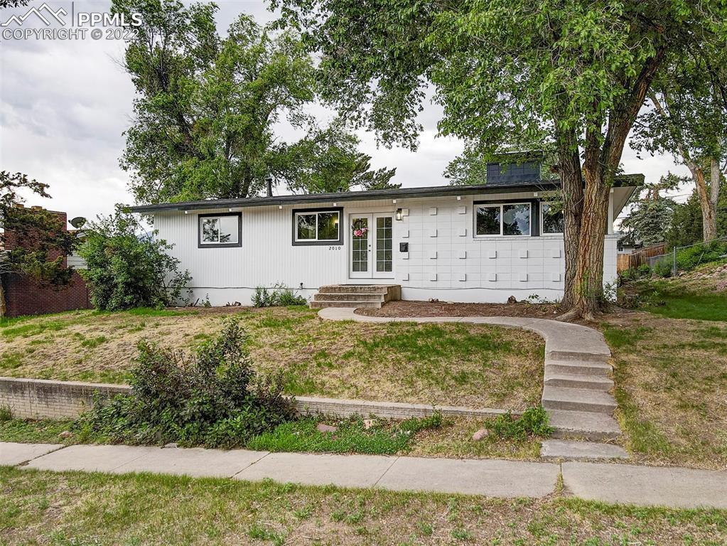 2010 Monteagle St., Colorado Springs, CO 80909