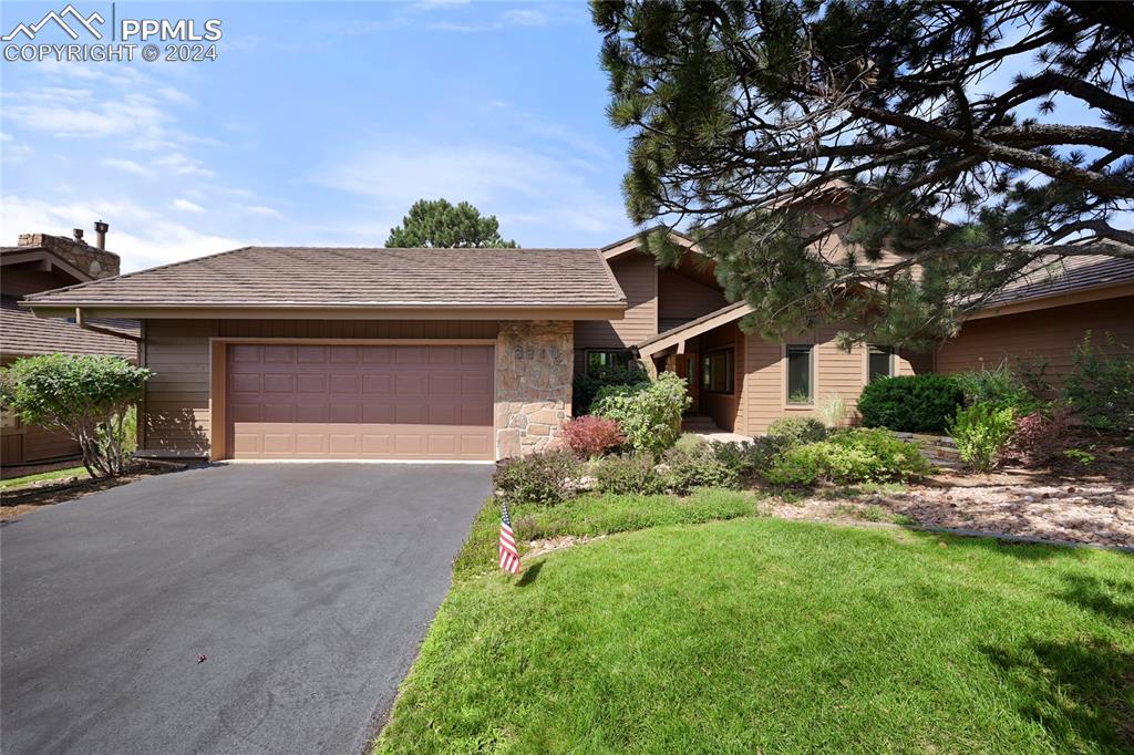 3310 Camels Ridge Ln., Colorado Springs, CO 80904