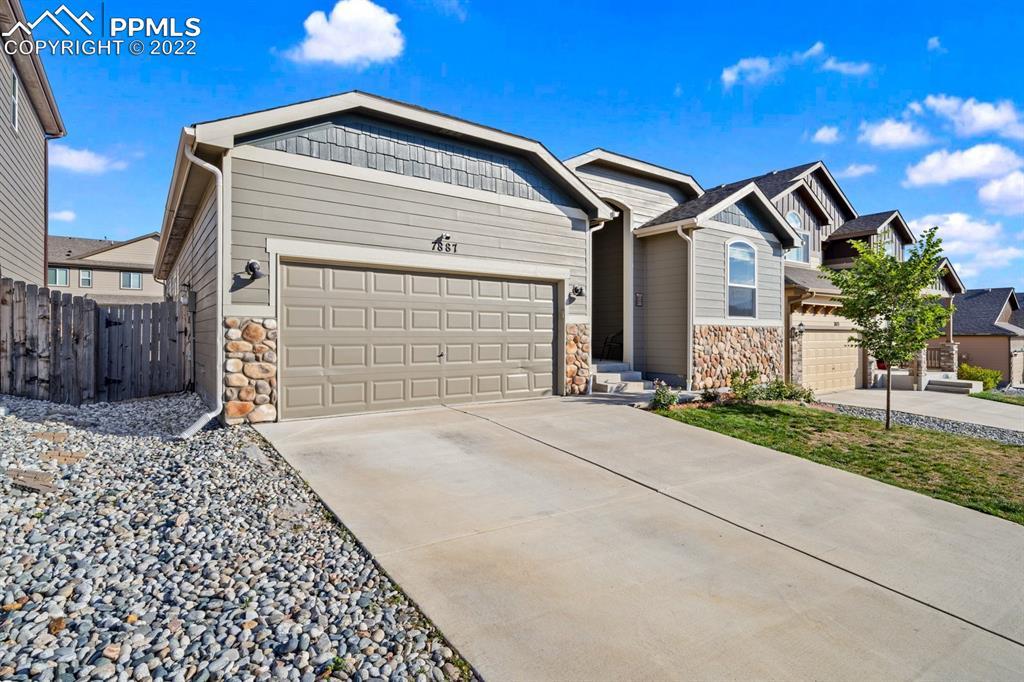 7887 Lightwood Way, Colorado Springs, CO 80908