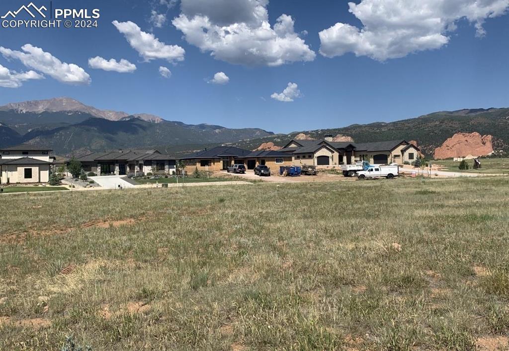 2733 Cathedral Sky View, Colorado Springs, CO 80904