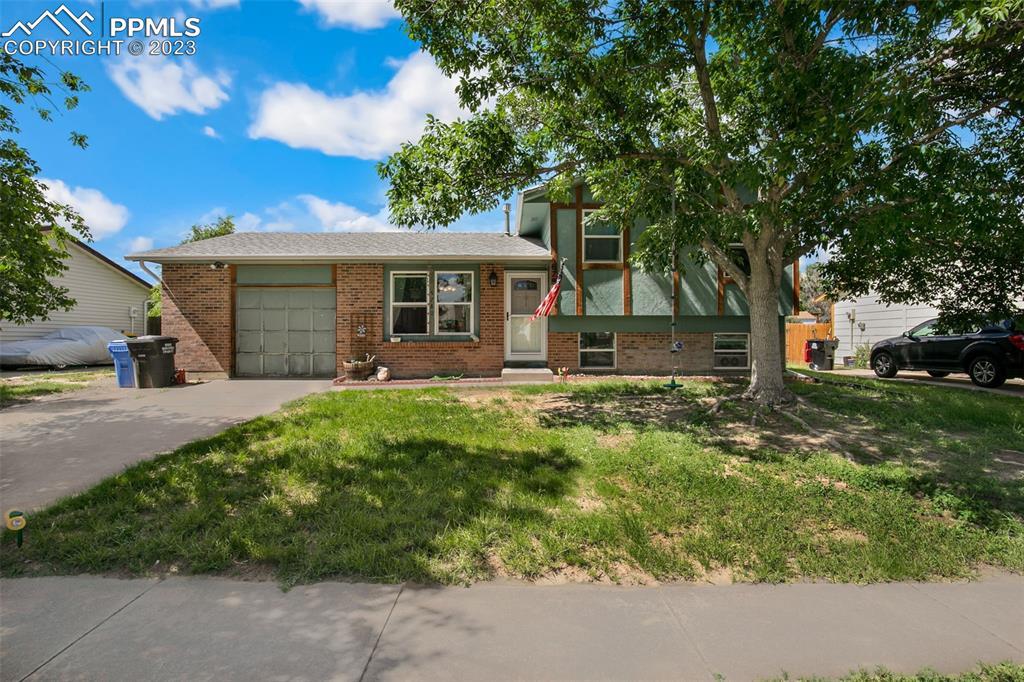 6780 Parkridge Ct., Colorado Springs, CO 80915