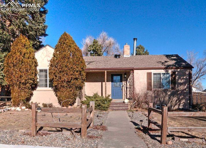414 Mesa Rd., Colorado Springs, CO 80905