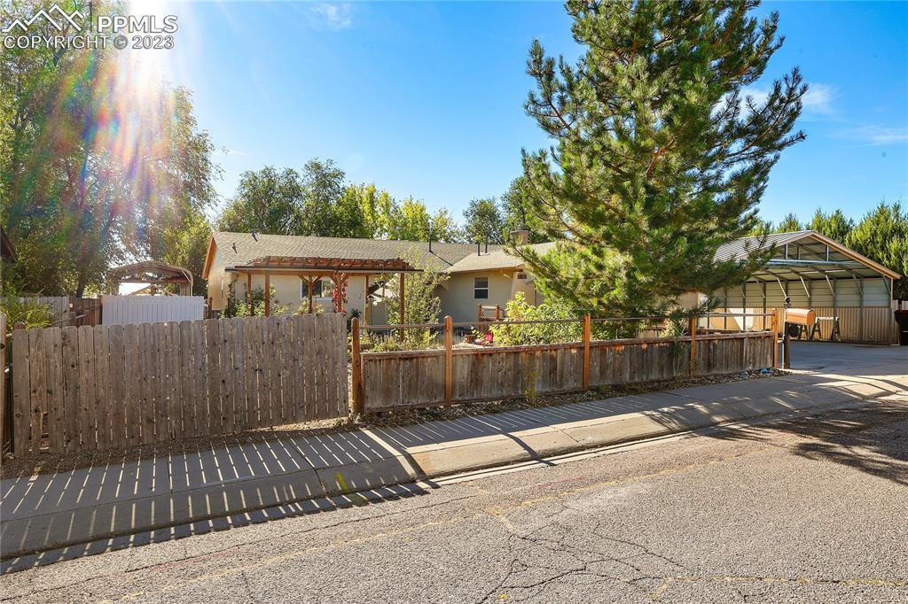 1645 Tahlequah Dr., Colorado Springs, CO 80915