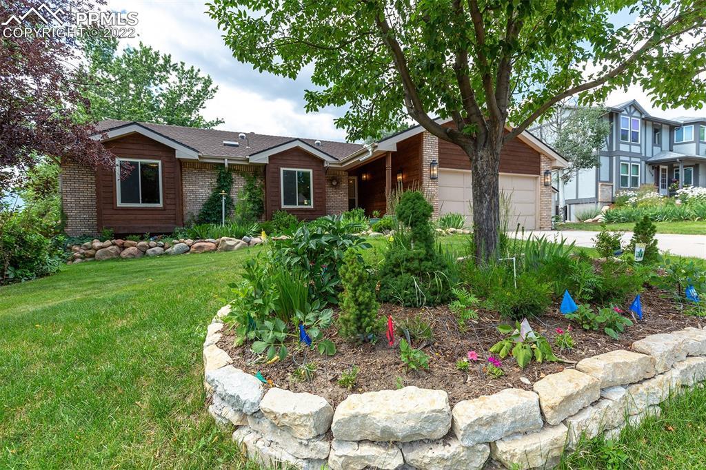 5120 Champagne Dr., Colorado Springs, CO 80919