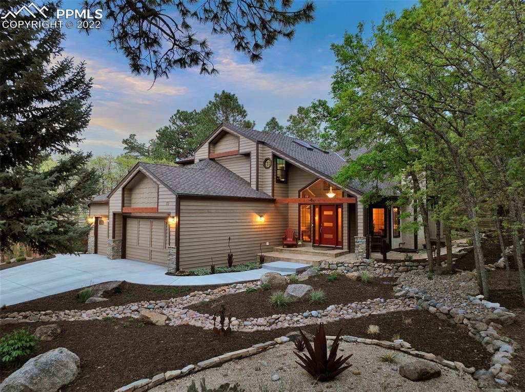 35 Stanwell St., Colorado Springs, CO 80906